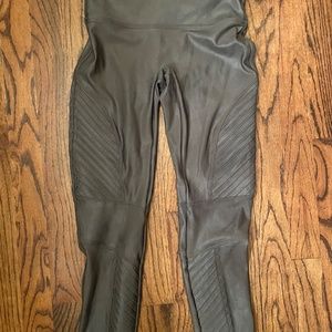 Spanx Grey Leggings Size M